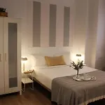Apartamentos Rg Calle Santiago 46