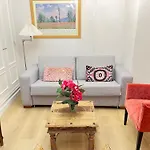 Apartamentos Rg Calle Santiago 46