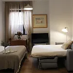 Apartamentos Rg Calle Santiago 46